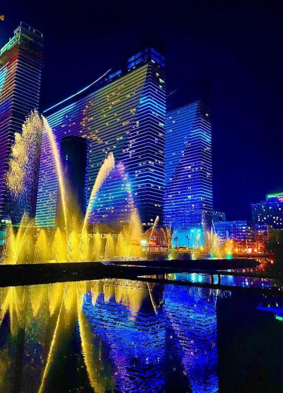Orbi City- Twin Towers Corpus C Batumi Kültér fotó